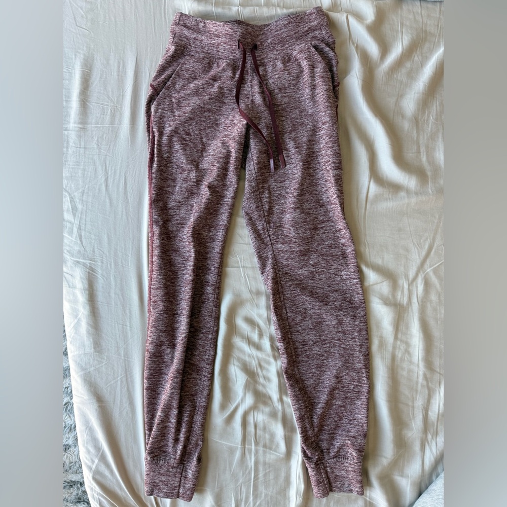 Lululemon Athletica Heather Burgundy Joggers